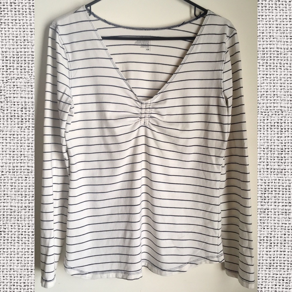 Old Navy cream & navy striped shirt, large